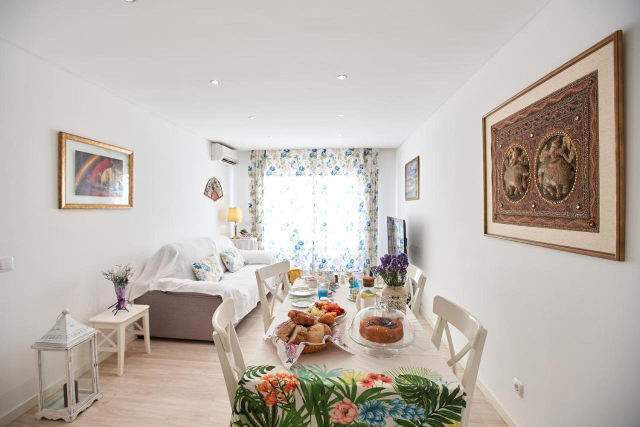 Os Reais - Apt In Front Of The Beach In Centeanes Карвоейро Екстериор снимка